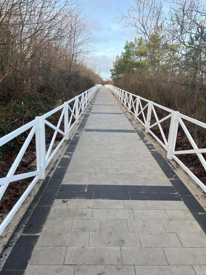 Willa Aura Mare Dziwnów Exteriör bild